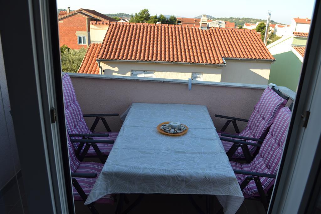 Apartment Mia Водице Екстериор снимка
