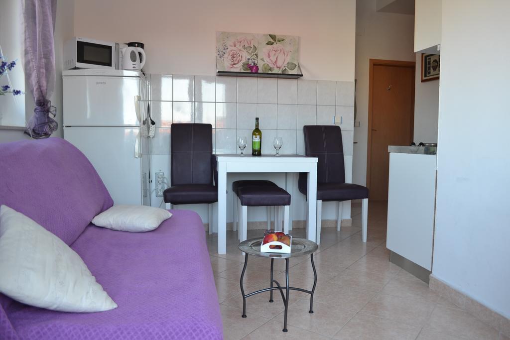 Apartment Mia Водице Екстериор снимка